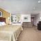 Super 8 by Wyndham Canton/Livonia Area