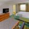 La Quinta Inn by Wyndham Pittsburgh Airport - Moon Township