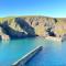 Lobster Cove, Excellent location, Close to beach & coastal walks, Family run