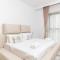 2bdr - Pool - Emaar - Creek Harbour