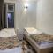 Alay Travel house