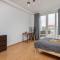 Apartment in Gdańsk Center with Two Desks, Balcony and Separate Kitchen by Noclegi Renters - Gdaňsk