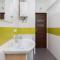 Apartment in Gdańsk Center with Two Desks, Balcony and Separate Kitchen by Noclegi Renters - Gdaňsk