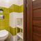 Apartment in Gdańsk Center with Two Desks, Balcony and Separate Kitchen by Noclegi Renters - Gdaňsk