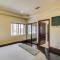 Spacious Fullerton Villa with Private Pool and Hot Tub - Fullerton