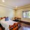 Spacious Fullerton Villa with Private Pool and Hot Tub - Fullerton