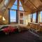 Lushtree Backpackers - Hostel & Cafe
