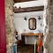 Original and quirky village home - Giat