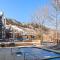 Durant Unit C2, Condo with Designer Finishes, Great Views & Location