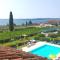 Wunderschönes Appartement in Moniga Del Garda mit Privatem Garten und Seeblick