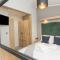 18 Manleigh Park