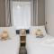 18 Manleigh Park