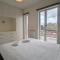 Adelphi Townhouse Contemporary 2 Bed 1 bath 1 WC