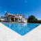 Villa Latica mit viel Privatsphäre, Pool und Aussicht - Donji Proložac