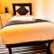 High Trees Guest House Gatwick - Horley
