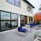 Lakeside Serenity by AvantStay Lakefront Newly Built Deck w Views - White Haven