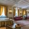 Trevi Rome Suite