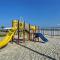 Beachfront Panama City Condo with Balcony and Views! - Panama City