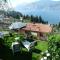 Gemütliche Ferienwohnung in Malcesine mit Terrasse, gemeinsamem Pool und Garten und Seeblick