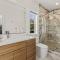 Sojourn Aurora 7 BR Pool & Hot Tub - Corolla