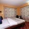 Hotel Bright Palace