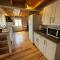 Charmant Chalet Rangée 9 avec Wifi, Climatisation et Terrasse - 250m de la Plage, 6 pers - FR-1-784-7