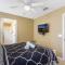 Spacious and Relaxing Home with South Facing Pool home - Davenport