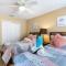 Spacious and Relaxing Home with South Facing Pool home - Davenport