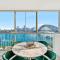Sydneys Landmark Views from Luxury 2Bd Apt