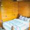 Hotel Riverside with Swimming pool - Sauraha