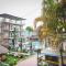 Hotel Riverside with Swimming pool - Sauraha