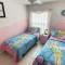 Minutes from Disney - Entertainment Haven with Pool - Orlando