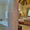 Kruger Park Lodge - Modern Unit 225B - Hazyview