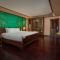 Indochine Cruise Lan Ha Bay