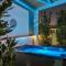 Sea Breeze Suite with Jacuzzi - Пірей