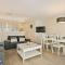 Huswell - Cozy apartment with sea-view 1 min from beach