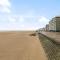 Huswell - Cozy apartment with sea-view 1 min from beach