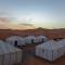 Erg Chebbi Desert Luxury Camp - 梅尔祖卡