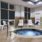 La Quinta Inn & Suites by Wyndham Ft Worth-Burleson
