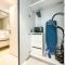 Panoramic Escape with Private beach, 2BR on High floor - Dubaj