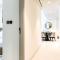 Panoramic Escape with Private beach, 2BR on High floor - Dubaj