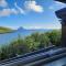 Oceanfront View Country House - (Airport 10 min.) - Sandavágur