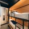 Capsuleaccom Hostel - غولد كوست