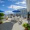 Fleur de Lis Beach Motel