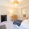 Elegant Georgian Maisonette - Central Bath