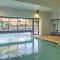 Ocean and Pool Views Myrtle Beach Studio! - 默特尔比奇