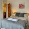Somers House - pet friendly & parking