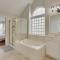Amazing Modern Spacious Home with Pool - Rowlett