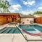 Gorgeous and Cozy Houston home w a private Pool Gorgeous and Cozy Houston home w a private Pool