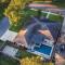 Gorgeous and Cozy Houston home w a private Pool - هيوستن Gorgeous and Cozy Houston home w a private Pool - هيوستن